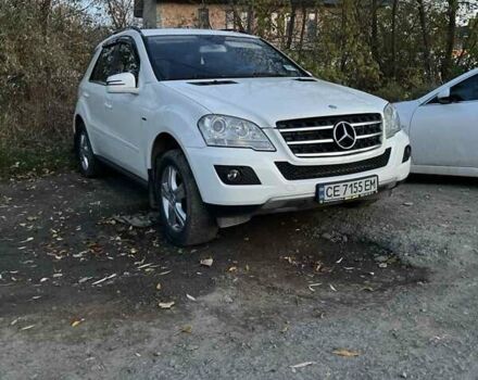 Белый Мерседес М-Класс, объемом двигателя 3 л и пробегом 308 тыс. км за 14500 $, фото 6 на Automoto.ua