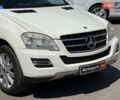 Белый Мерседес М-Класс, объемом двигателя 3 л и пробегом 221 тыс. км за 15990 $, фото 3 на Automoto.ua