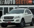 Белый Мерседес М-Класс, объемом двигателя 3.5 л и пробегом 185 тыс. км за 15300 $, фото 1 на Automoto.ua