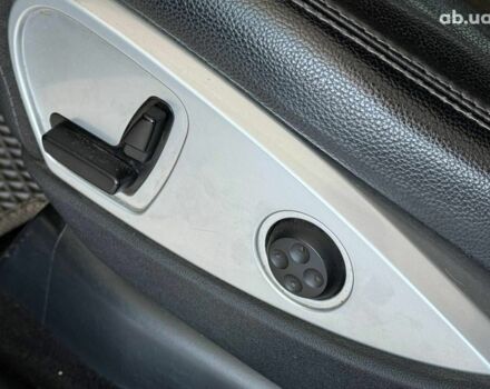 Белый Мерседес М-Класс, объемом двигателя 3 л и пробегом 221 тыс. км за 15990 $, фото 13 на Automoto.ua