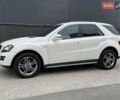 Белый Мерседес М-Класс, объемом двигателя 3 л и пробегом 232 тыс. км за 14750 $, фото 47 на Automoto.ua