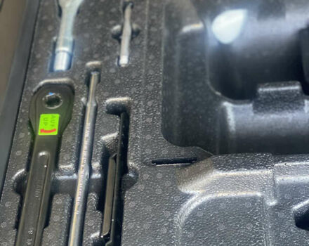 Білий Мерседес М-Клас, об'ємом двигуна 3 л та пробігом 144 тис. км за 14999 $, фото 32 на Automoto.ua