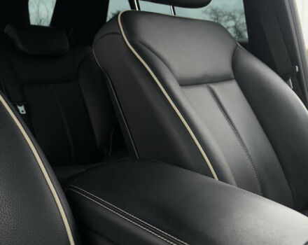 Белый Мерседес М-Класс, объемом двигателя 2.99 л и пробегом 215 тыс. км за 16300 $, фото 6 на Automoto.ua