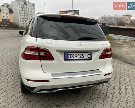 Білий Мерседес М-Клас, об'ємом двигуна 3.5 л та пробігом 195 тис. км за 17550 $, фото 4 на Automoto.ua
