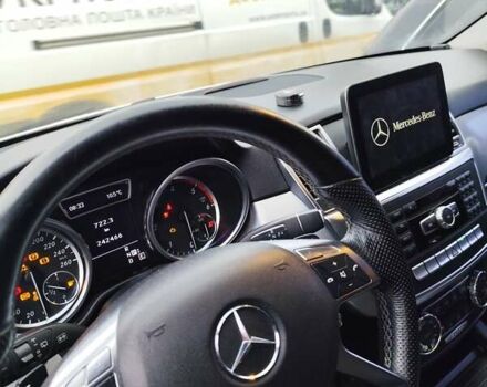 Мерседес М-Класс 2011 в Нежине на Automoto.ua Белый Мерседес М-Класс, объемом двигателя 2.1 л и пробегом 240 тыс. км за 20000 $, фото 4 на Automoto.ua