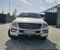 Білий Мерседес М-Клас, об'ємом двигуна 3 л та пробігом 270 тис. км за 17500 $, фото 17 на Automoto.ua
