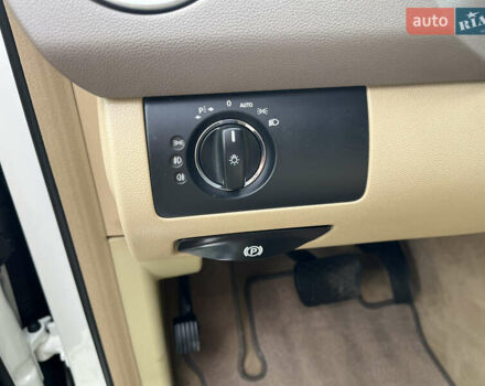 Белый Мерседес М-Класс, объемом двигателя 3 л и пробегом 273 тыс. км за 15450 $, фото 22 на Automoto.ua