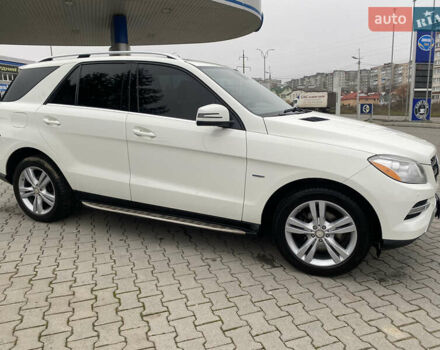 Білий Мерседес М-Клас, об'ємом двигуна 3.5 л та пробігом 195 тис. км за 17550 $, фото 9 на Automoto.ua