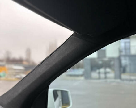 Білий Мерседес М-Клас, об'ємом двигуна 3 л та пробігом 264 тис. км за 18899 $, фото 26 на Automoto.ua
