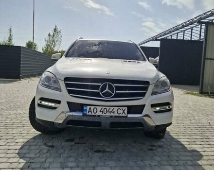 Білий Мерседес М-Клас, об'ємом двигуна 3 л та пробігом 270 тис. км за 17500 $, фото 30 на Automoto.ua
