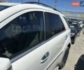 Белый Мерседес М-Класс, объемом двигателя 3 л и пробегом 270 тыс. км за 12500 $, фото 3 на Automoto.ua