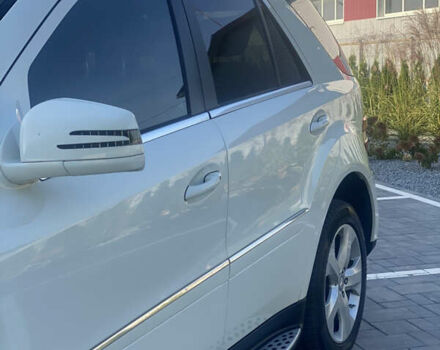 Білий Мерседес М-Клас, об'ємом двигуна 3 л та пробігом 144 тис. км за 14999 $, фото 11 на Automoto.ua