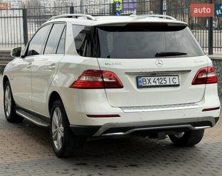 Белый Мерседес М-Класс, объемом двигателя 3.5 л и пробегом 196 тыс. км за 21500 $, фото 27 на Automoto.ua