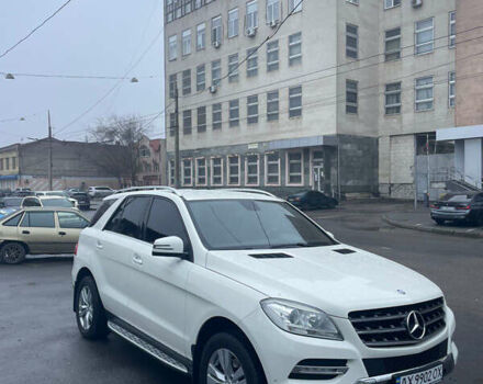 Білий Мерседес М-Клас, об'ємом двигуна 2.99 л та пробігом 165 тис. км за 20999 $, фото 2 на Automoto.ua