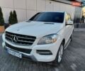 Белый Мерседес М-Класс, объемом двигателя 3.5 л и пробегом 198 тыс. км за 19500 $, фото 1 на Automoto.ua