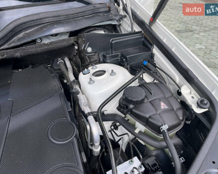 Белый Мерседес М-Класс, объемом двигателя 3 л и пробегом 273 тыс. км за 15450 $, фото 25 на Automoto.ua