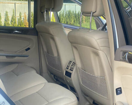 Білий Мерседес М-Клас, об'ємом двигуна 3 л та пробігом 144 тис. км за 14999 $, фото 23 на Automoto.ua