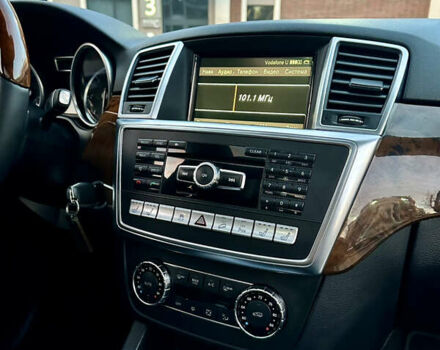 Білий Мерседес М-Клас, об'ємом двигуна 2.99 л та пробігом 257 тис. км за 21750 $, фото 30 на Automoto.ua