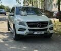 Белый Мерседес М-Класс, объемом двигателя 2.99 л и пробегом 250 тыс. км за 19500 $, фото 1 на Automoto.ua