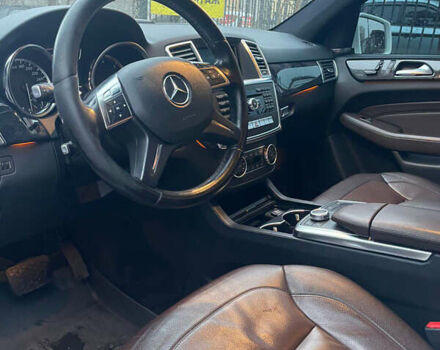 Білий Мерседес М-Клас, об'ємом двигуна 2.99 л та пробігом 165 тис. км за 20999 $, фото 56 на Automoto.ua