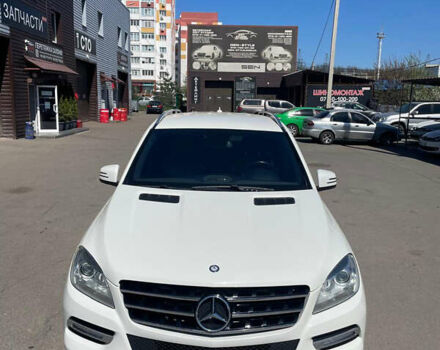 Білий Мерседес М-Клас, об'ємом двигуна 2.99 л та пробігом 165 тис. км за 20999 $, фото 79 на Automoto.ua