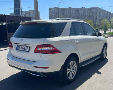 Белый Мерседес М-Класс, объемом двигателя 2.99 л и пробегом 165 тыс. км за 20999 $, фото 5 на Automoto.ua