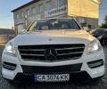 Белый Мерседес М-Класс, объемом двигателя 3 л и пробегом 255 тыс. км за 17700 $, фото 7 на Automoto.ua