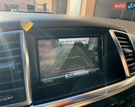 Білий Мерседес М-Клас, об'ємом двигуна 2.99 л та пробігом 261 тис. км за 20900 $, фото 52 на Automoto.ua