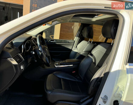 Білий Мерседес М-Клас, об'ємом двигуна 2.99 л та пробігом 261 тис. км за 20900 $, фото 20 на Automoto.ua