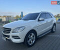 Мерседес М-Класс 2012 в Нововолынск на Automoto.ua Белый Мерседес М-Класс, объемом двигателя 3.5 л и пробегом 195 тыс. км за 20000 $, фото 7 на Automoto.ua