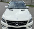 Мерседес М-Класс 2012 в Первомайск на Automoto.ua Белый Мерседес М-Класс, объемом двигателя 3 л и пробегом 220 тыс. км за 22888 $, фото 2 на Automoto.ua