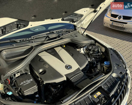 Білий Мерседес М-Клас, об'ємом двигуна 2.99 л та пробігом 261 тис. км за 20900 $, фото 47 на Automoto.ua