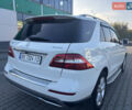 Мерседес М-Класс 2012 в Нововолынск на Automoto.ua Белый Мерседес М-Класс, объемом двигателя 3.5 л и пробегом 195 тыс. км за 20000 $, фото 11 на Automoto.ua