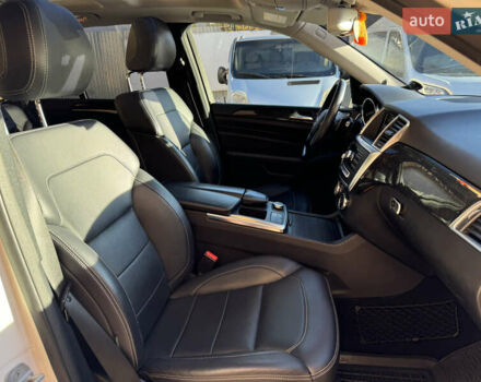 Білий Мерседес М-Клас, об'ємом двигуна 2.99 л та пробігом 261 тис. км за 20900 $, фото 28 на Automoto.ua