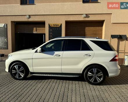 Білий Мерседес М-Клас, об'ємом двигуна 2.99 л та пробігом 261 тис. км за 20900 $, фото 11 на Automoto.ua