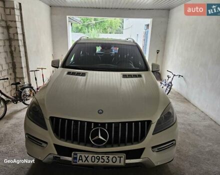 Білий Мерседес М-Клас, об'ємом двигуна 2.99 л та пробігом 232 тис. км за 20500 $, фото 7 на Automoto.ua