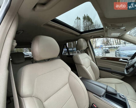 Білий Мерседес М-Клас, об'ємом двигуна 4.66 л та пробігом 160 тис. км за 17900 $, фото 25 на Automoto.ua