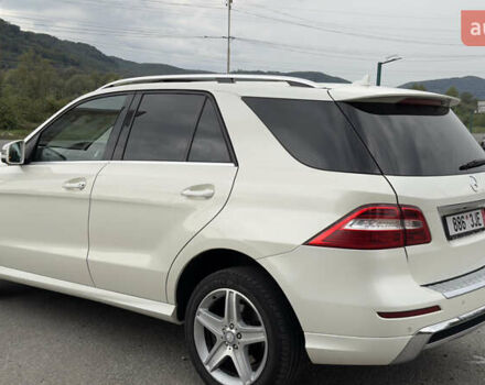 Белый Мерседес М-Класс, объемом двигателя 2.99 л и пробегом 281 тыс. км за 18550 $, фото 21 на Automoto.ua