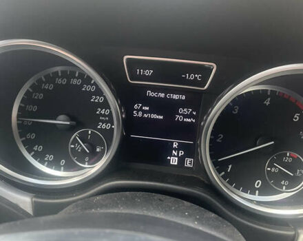 Мерседес М-Класс 2012 в Сумах на Automoto.ua Белый Мерседес М-Класс, объемом двигателя 2.2 л и пробегом 235 тыс. км за 19900 $, фото 28 на Automoto.ua