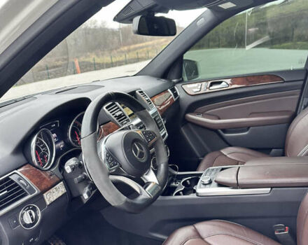 Белый Мерседес М-Класс, объемом двигателя 2.99 л и пробегом 158 тыс. км за 28000 $, фото 16 на Automoto.ua