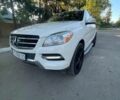 Белый Мерседес М-Класс, объемом двигателя 2.99 л и пробегом 178 тыс. км за 20900 $, фото 1 на Automoto.ua
