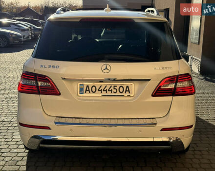 Білий Мерседес М-Клас, об'ємом двигуна 2.99 л та пробігом 261 тис. км за 20900 $, фото 14 на Automoto.ua