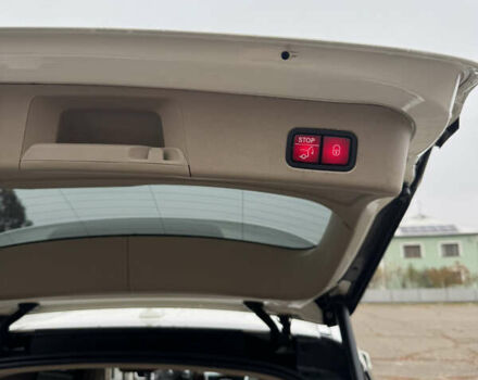 Белый Мерседес М-Класс, объемом двигателя 2.99 л и пробегом 222 тыс. км за 22700 $, фото 12 на Automoto.ua