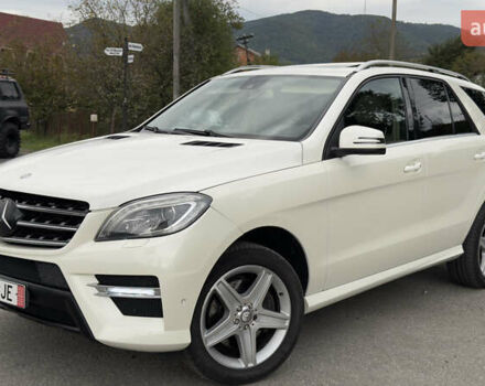 Белый Мерседес М-Класс, объемом двигателя 2.99 л и пробегом 281 тыс. км за 18550 $, фото 22 на Automoto.ua