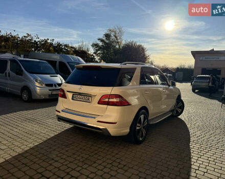 Білий Мерседес М-Клас, об'ємом двигуна 2.99 л та пробігом 261 тис. км за 20900 $, фото 3 на Automoto.ua