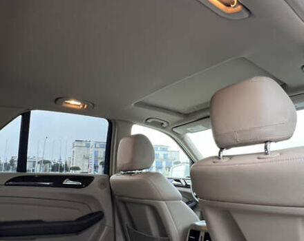 Білий Мерседес М-Клас, об'ємом двигуна 2.99 л та пробігом 194 тис. км за 22500 $, фото 19 на Automoto.ua