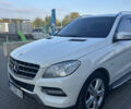 Мерседес М-Класс 2012 в Нововолынск на Automoto.ua Белый Мерседес М-Класс, объемом двигателя 3.5 л и пробегом 195 тыс. км за 20000 $, фото 3 на Automoto.ua