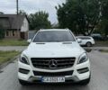 Белый Мерседес М-Класс, объемом двигателя 2.1 л и пробегом 310 тыс. км за 18500 $, фото 1 на Automoto.ua