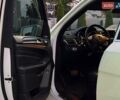 Белый Мерседес М-Класс, объемом двигателя 2.99 л и пробегом 130 тыс. км за 25000 $, фото 4 на Automoto.ua