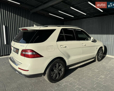 Білий Мерседес М-Клас, об'ємом двигуна 2.99 л та пробігом 202 тис. км за 24500 $, фото 9 на Automoto.ua